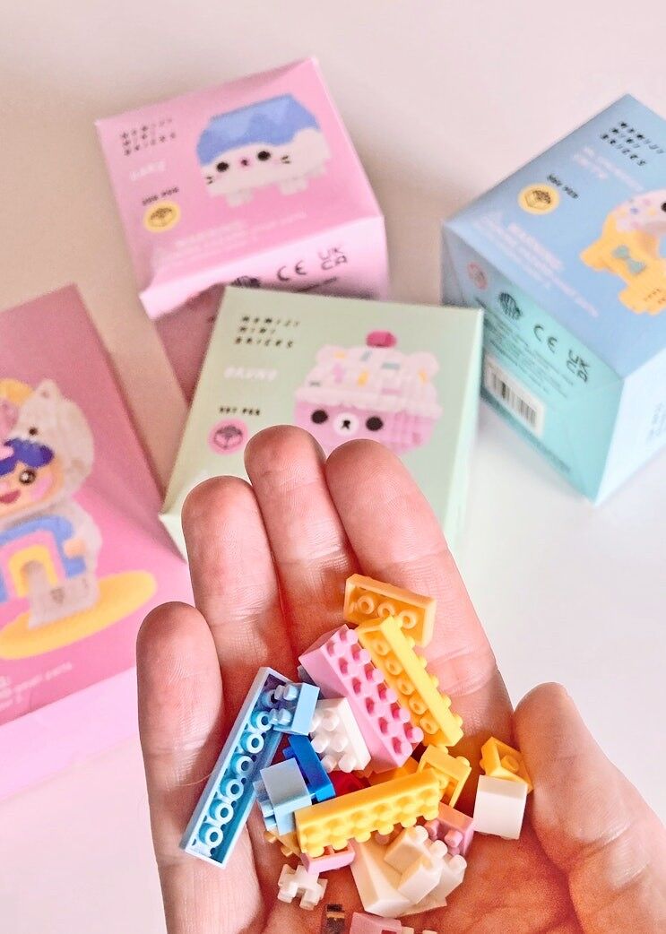 MR. SPRINKLES SMITH Mini Bricks Puzzle - Momiji