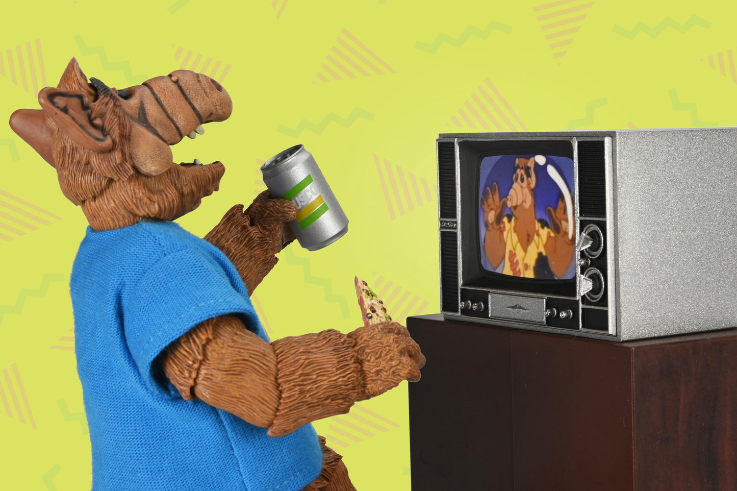 ALF (ALIEN LIFE FORM) TOTALLY 80'S ALF ULTIMATE 7 INCH SCALE ACTION FIGURE