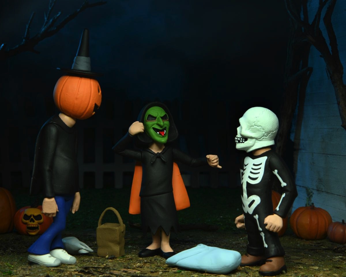 HALLOWEEN 3 SEASON OF THE WITCH TOONY TERRORS TRICK OR TREATERS 6 INCH SCALE ACTION FIGURE 3-PACK (MYERS)