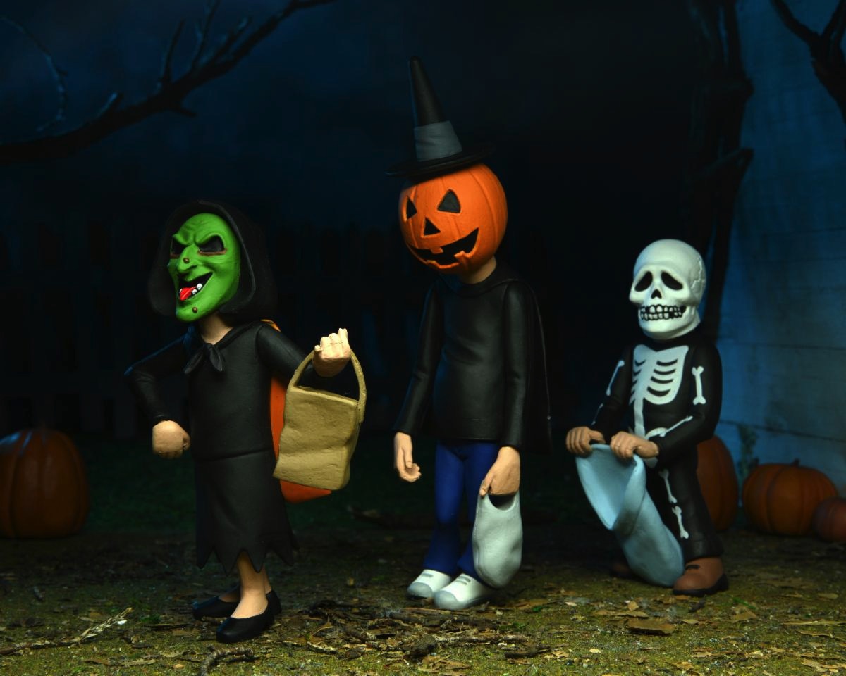 HALLOWEEN 3 SEASON OF THE WITCH TOONY TERRORS TRICK OR TREATERS 6 INCH SCALE ACTION FIGURE 3-PACK (MYERS)