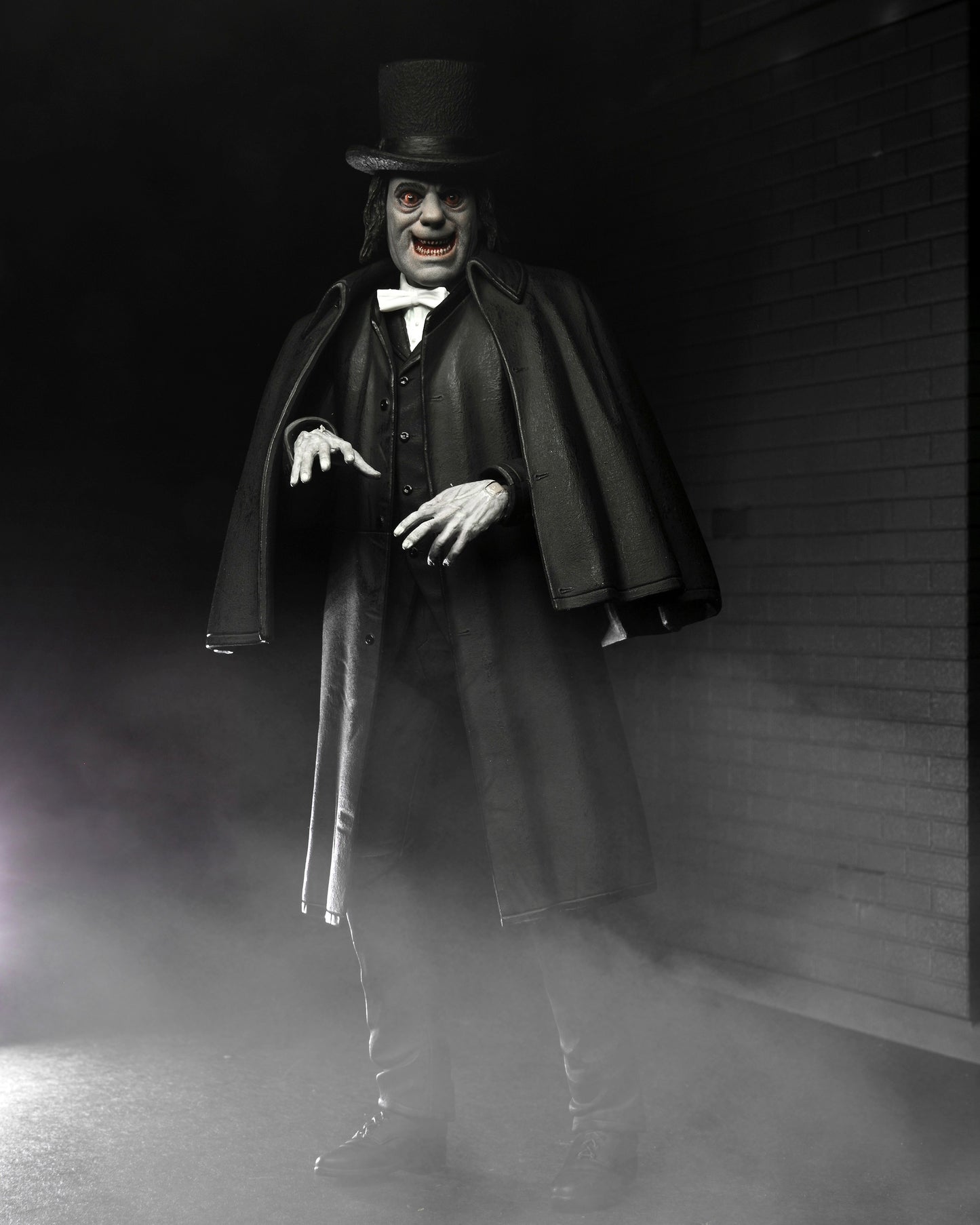 LONDON AFTER MIDNIGHT (1927) PROFESSOR EDWARD C. BURKE ULTIMATE 7 INCH SCALE ACTION FIGURE