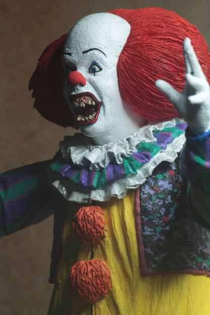 IT 1990 VERSION 2 ULTIMATE PENNYWISE 7 INCH SCALE ACTION FIGURE