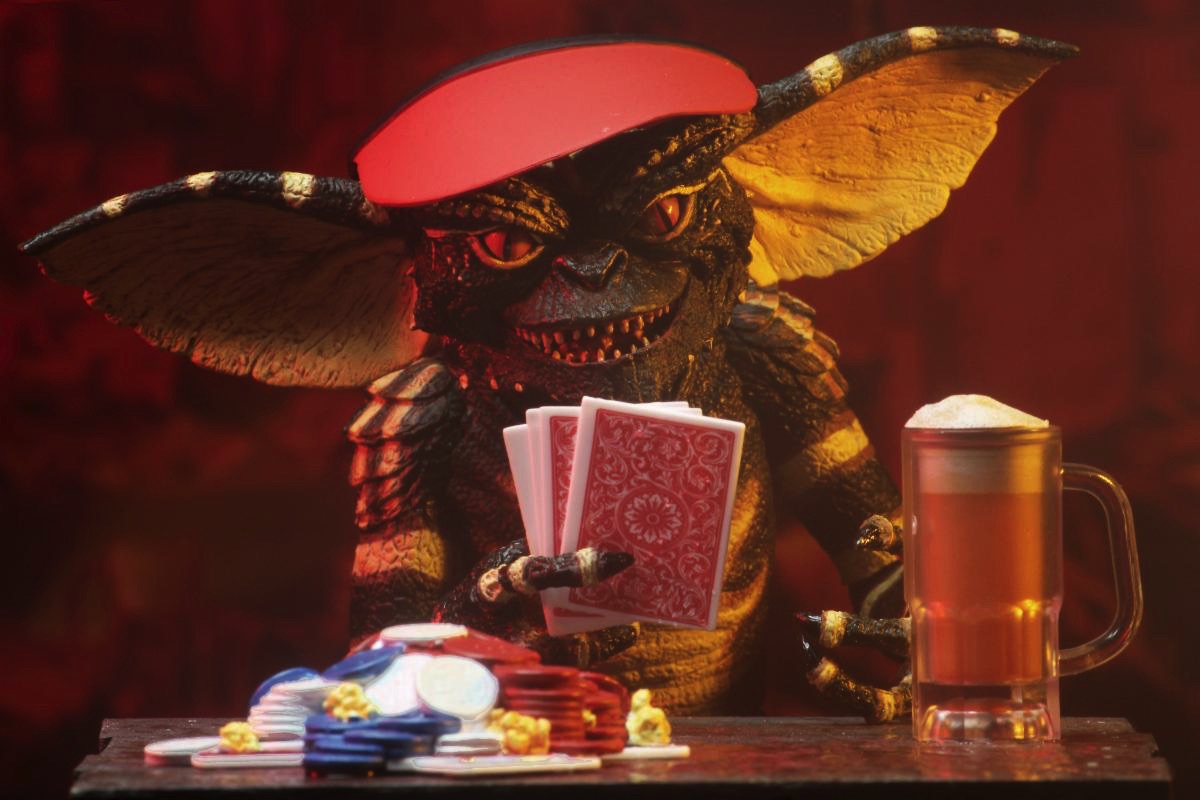 GREMLINS ULTIMATE FLASHER GREMLIN 7 INCH SCALE ACTION FIGURE