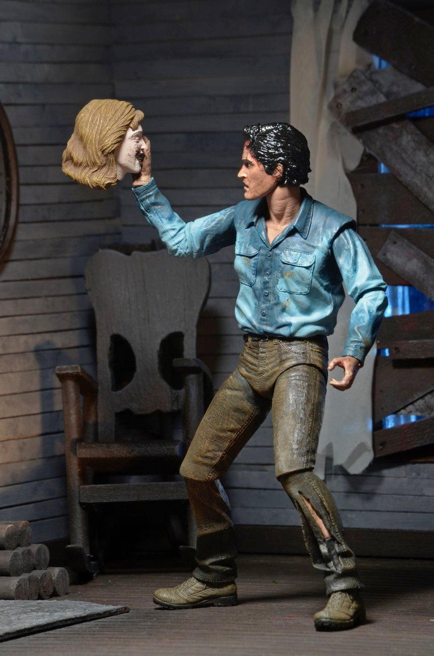 EVIL DEAD 2 ASH ULTIMATE 7 INCH SCALE ACTION FIGURE