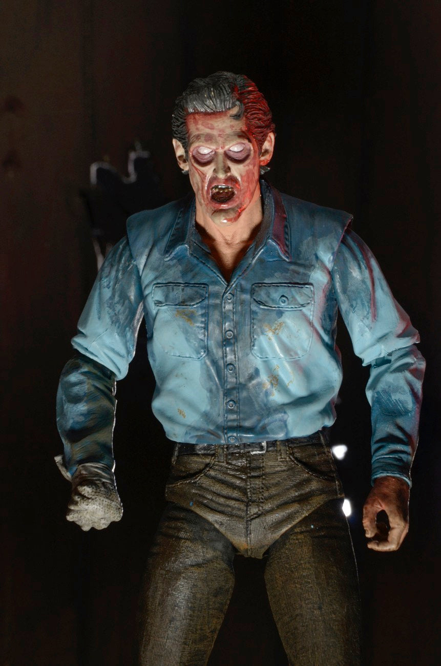 EVIL DEAD 2 ASH ULTIMATE 7 INCH SCALE ACTION FIGURE
