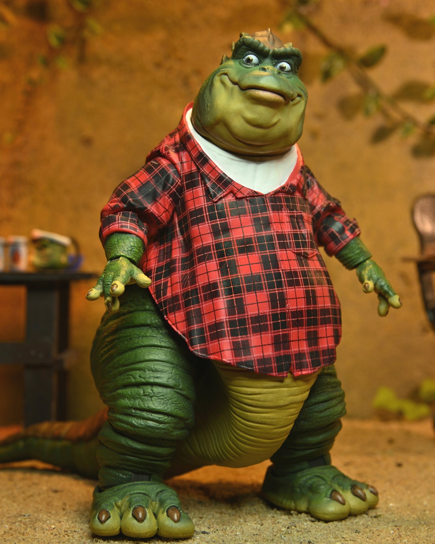 DINOSAURS EARL SINCLAIR ULTIMATE 7 INCH SCALE FIGURE