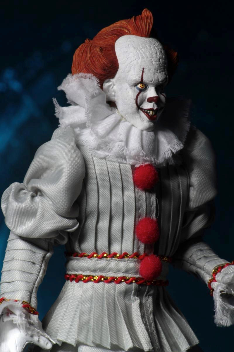 IT 2017 PENNYWISE 8 INCH CLOTHED FIGURE