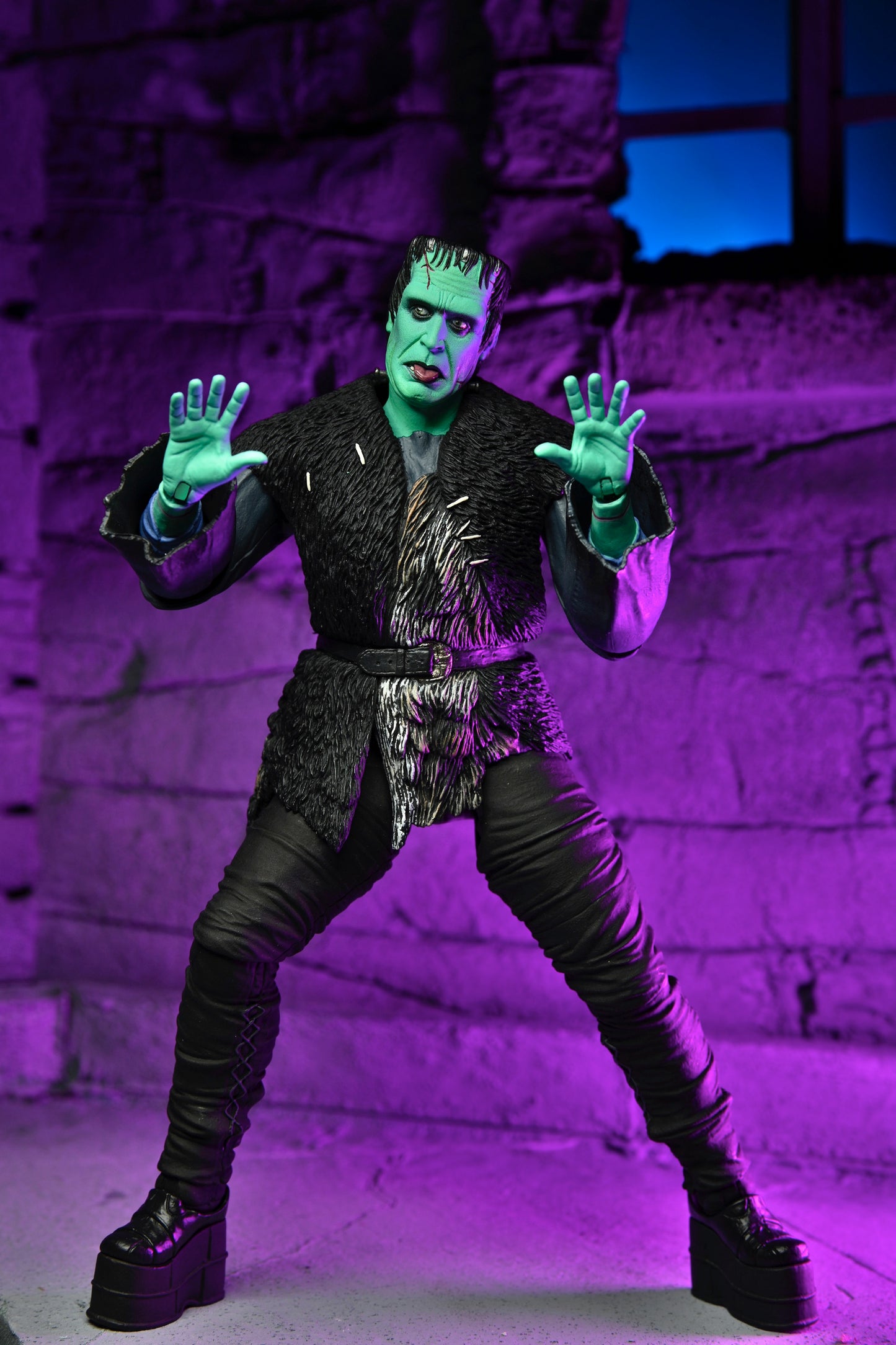 MUNSTERS (ROB ZOMBIE VERSION) HERMAN MUNSTER ULTIMATE 7 INCH SCALE ACTION FIGURE