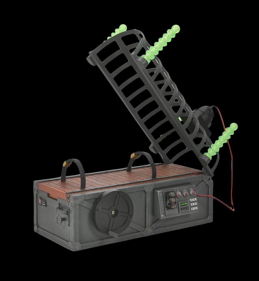 MONSTERIZER VINTAGE 7 INCH SCALE DIORAMA (DESIGNED FOR THE UNIVERSAL FIGURE RANGE PLUS OTHER 7 INCH FIGURES)