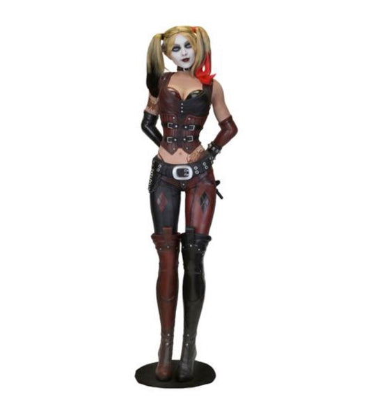 HARLEY QUINN LIFE-SIZE FOAM REPLICA BATMAN ARKHAM CITY