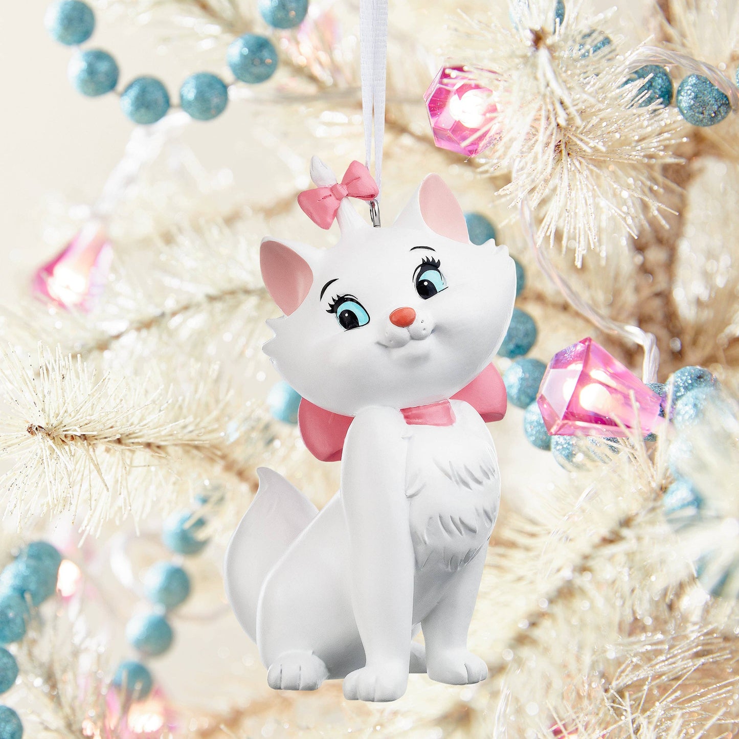 Collectable Disney Hanging Ornament Aristocats Marie Design