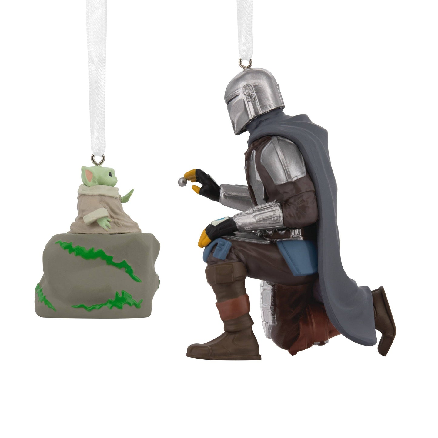 SM Star Wars™ Ornaments Set Of 2 The Mandalorian™ & Grogu™