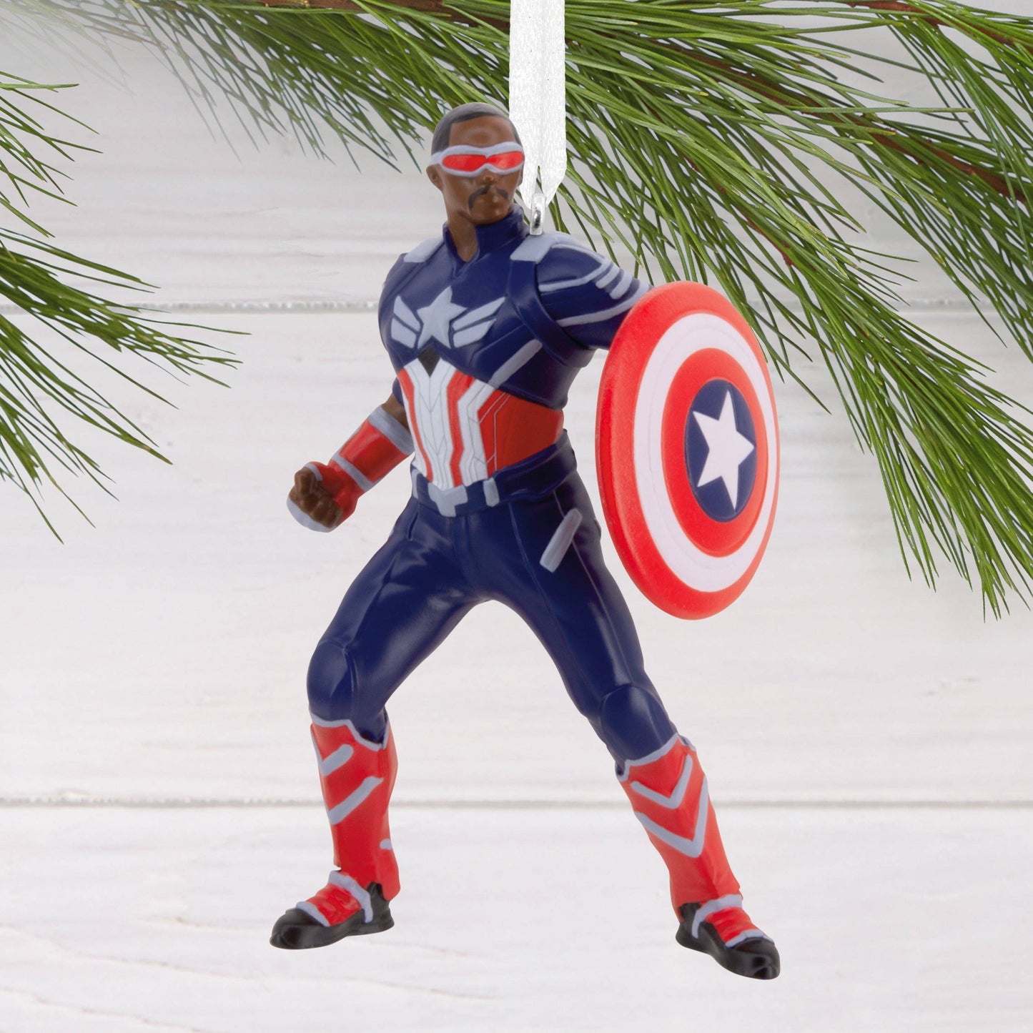 Collectable Marvel Captain America Ornament