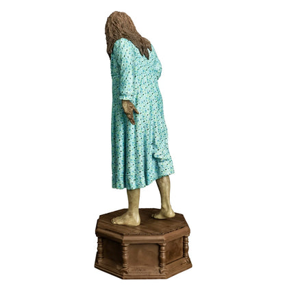EXORCIST REGAN 12 INCH RESIN STATUE