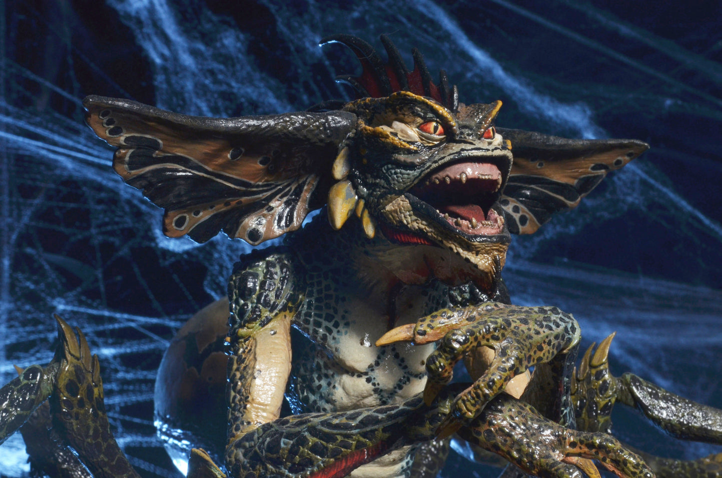 NECA 10" Figure and Stand Gremlins 2: The New Batch Spider Gremlin