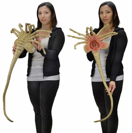 NECA Life Size Prop Replica Aliens Face Hugger