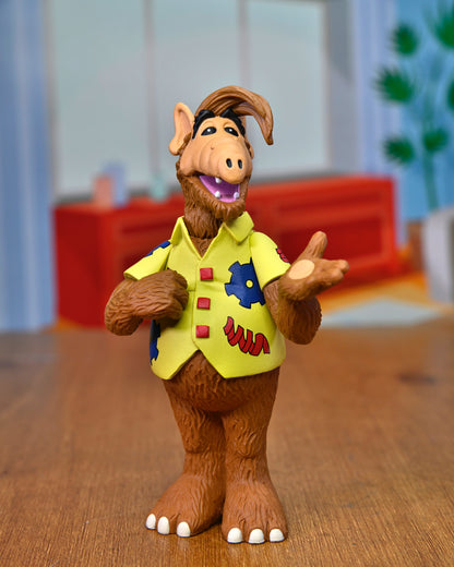 ALF (ALIEN LIFE FORM) WITH SAXOPHONE TOONY CLASSICS 6 INCH SCALE ACTION FIGURE