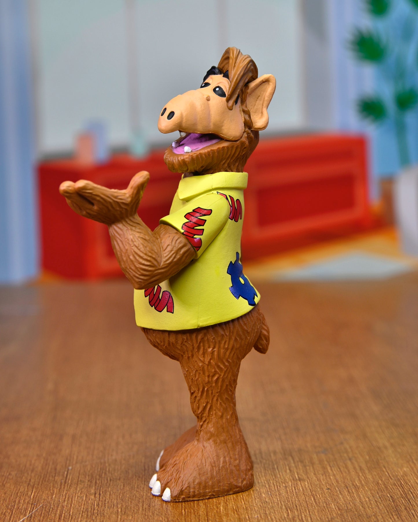 ALF (ALIEN LIFE FORM) WITH SAXOPHONE TOONY CLASSICS 6 INCH SCALE ACTION FIGURE