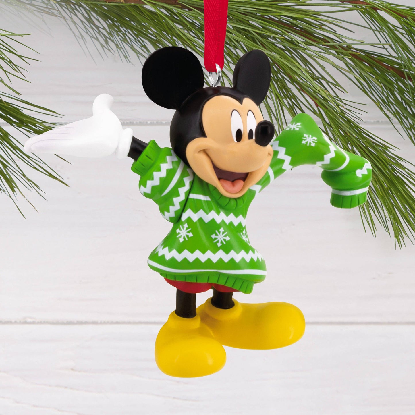 Collectable Disney - Mickey Mouse Oversized Jumper Ornament